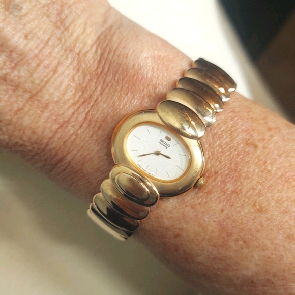 🌹💛VINTAGE ROSE GOLD WATCH💛🌹 - Picture 2 of 7